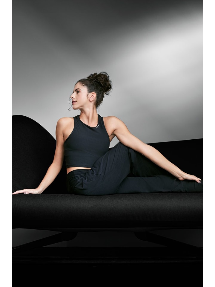 Winshape Functional Light and Soft Cropped Tanktop AET135LS in schwarz günstig kaufen