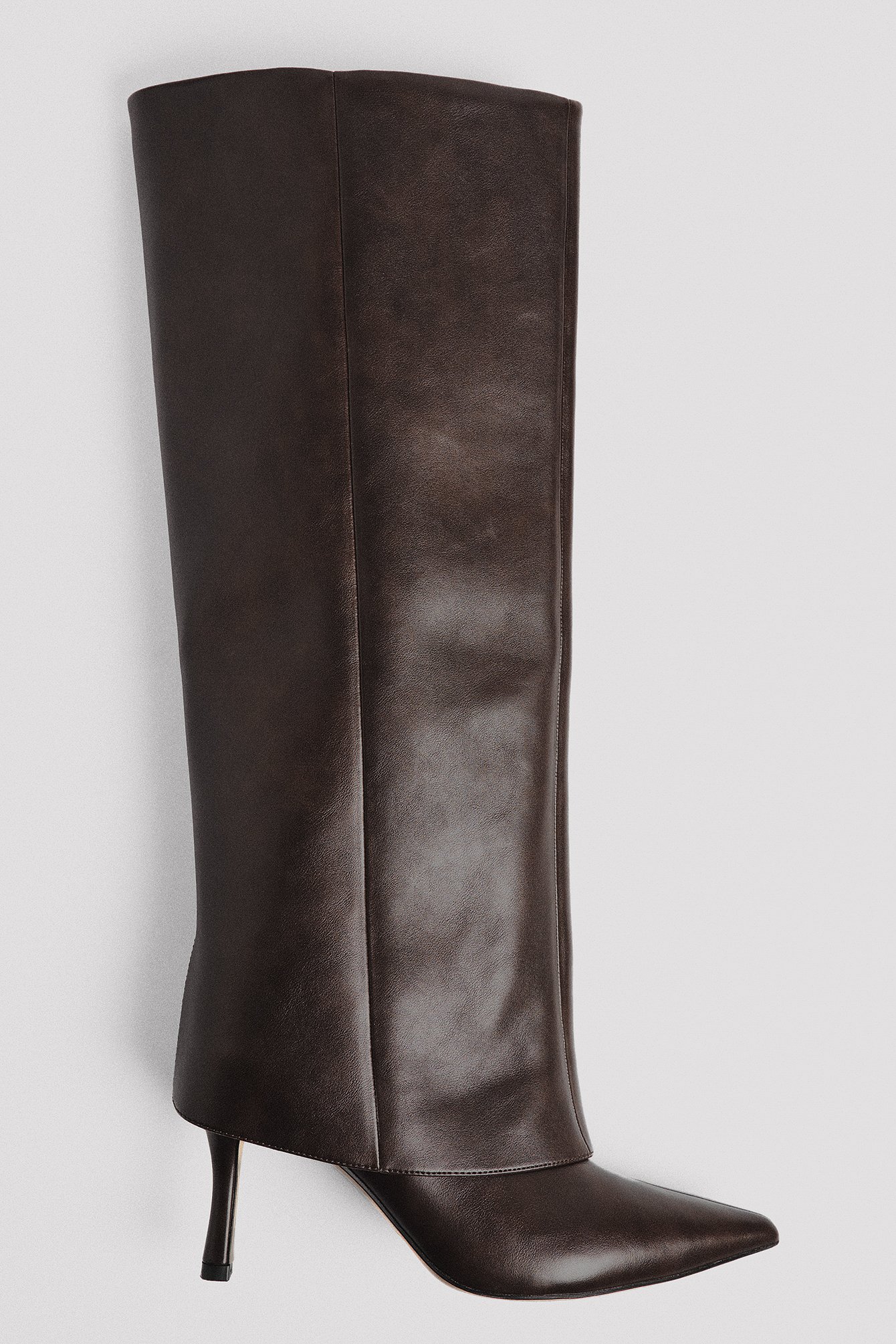 Kniehohe Stiletto-Stiefel mit Lageneffekt