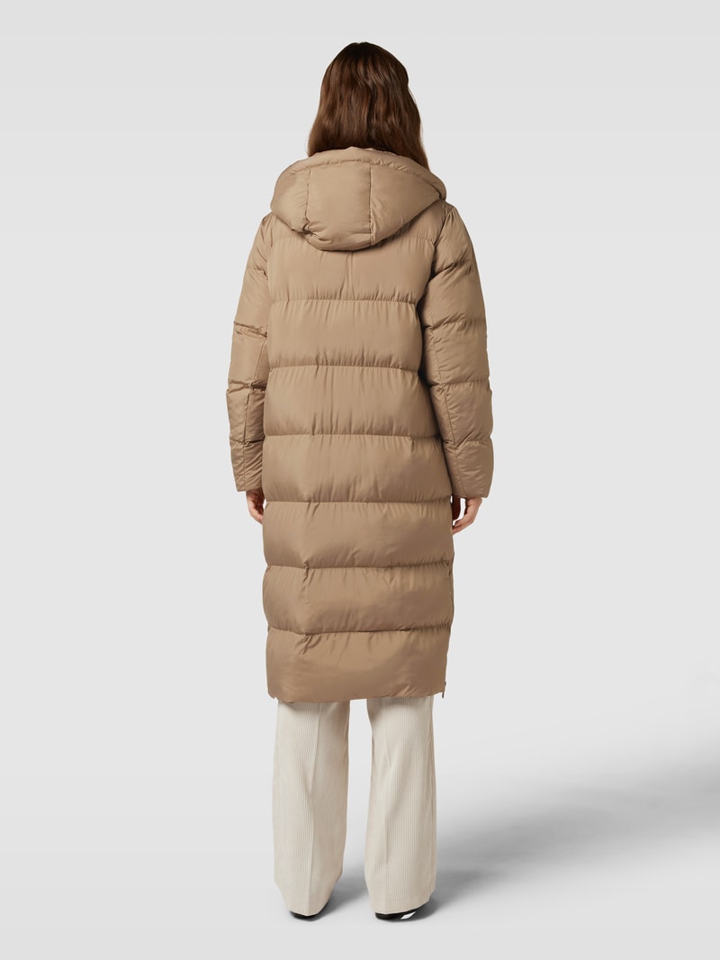 Steppmantel mit Label-Detail Modell 'Habine' in camel