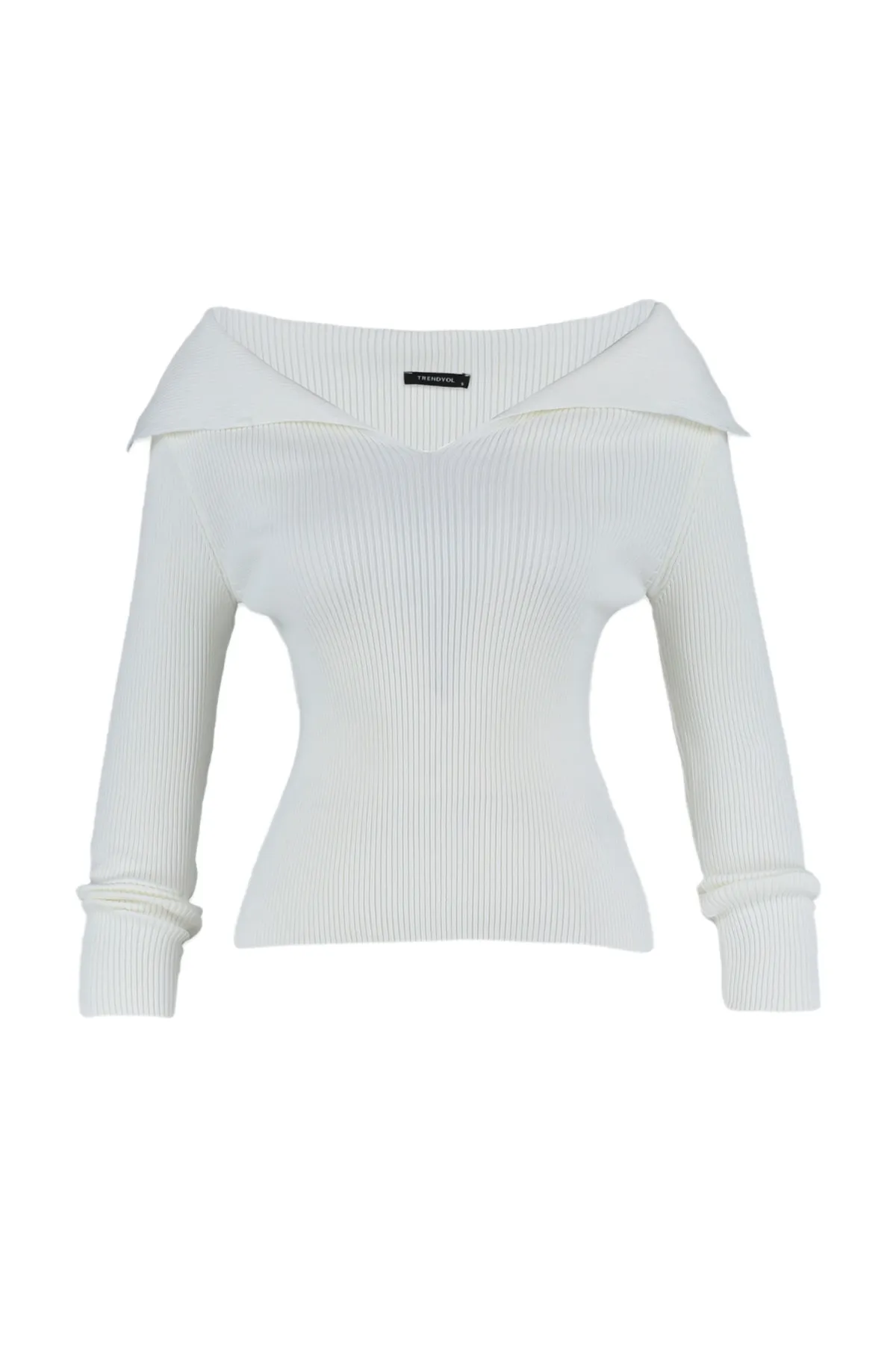 Trendyol Collection  Ecrufarbener Strickpullover mit Kragendetail TWOAW22KZ0993