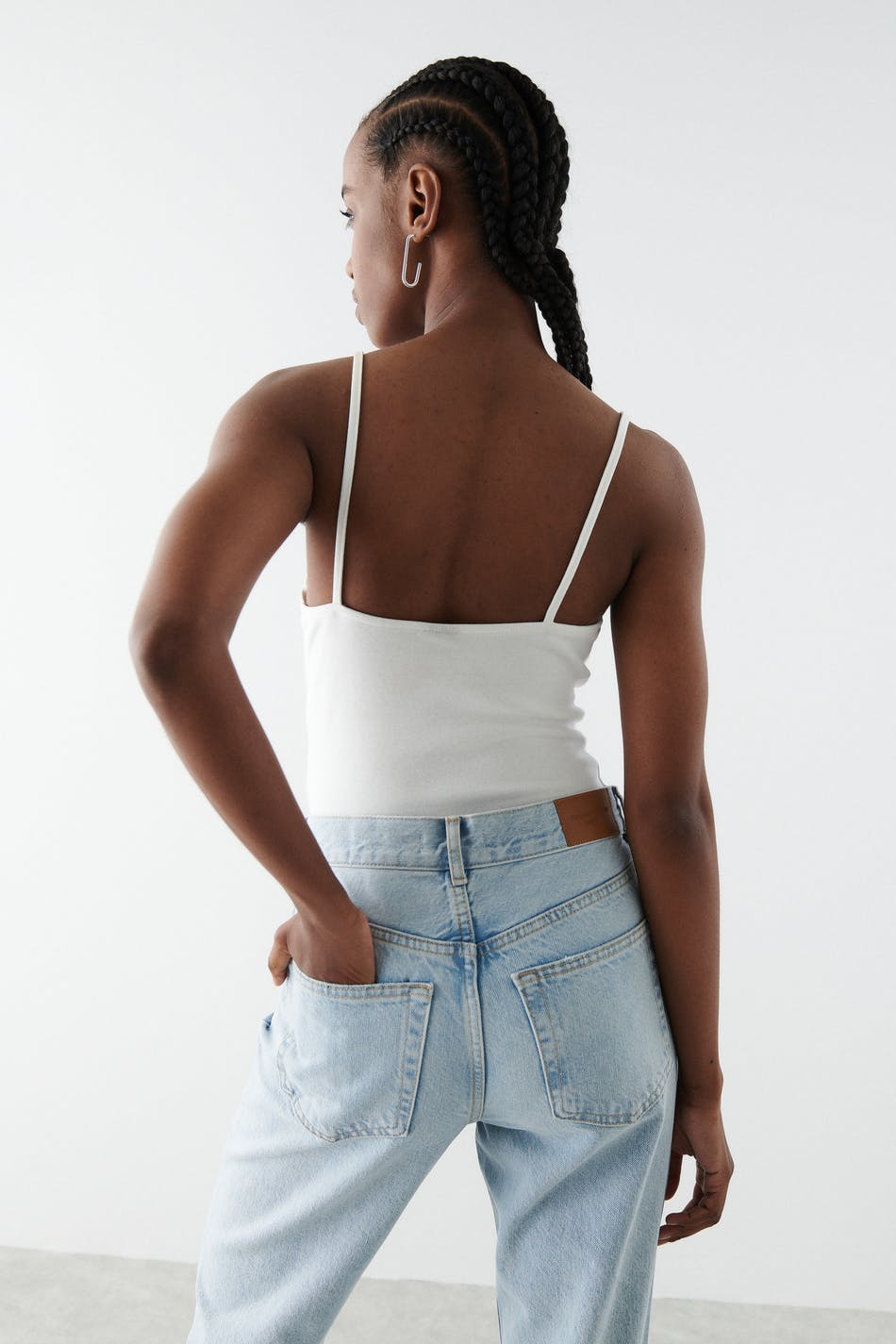 Saga singlet