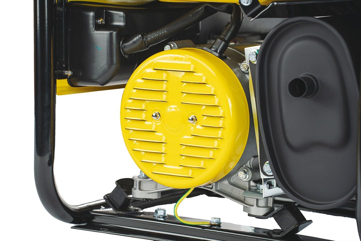 doitBau Stromerzeuger 4-Takt 2600W Nennleistung YFG3000T mit 15 L Tank und leisem Motor, 3000,00 in kW