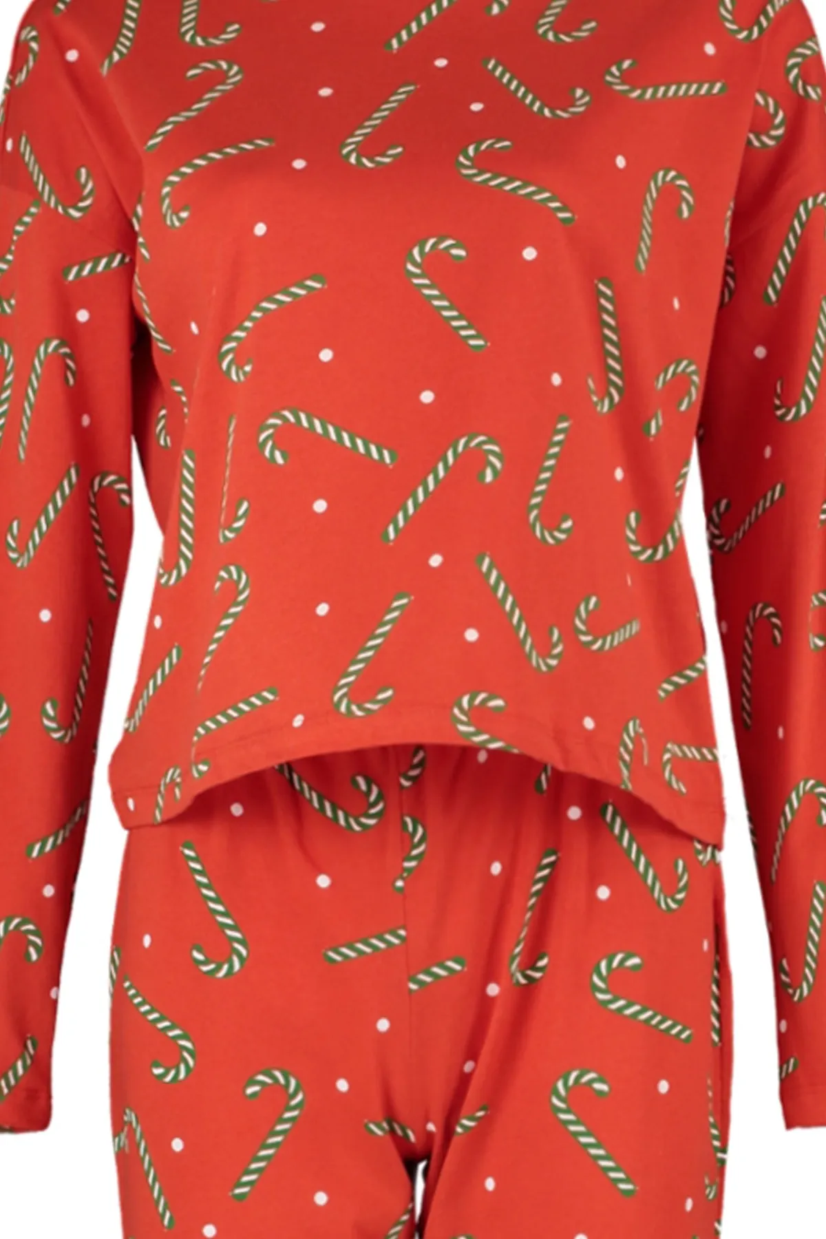 Trendyol Collection  Rotes T-Shirt-Jogger-Strickpyjama-Set aus 100 % Baumwolle mit Neujahrsmotiv THMAW21PT0771