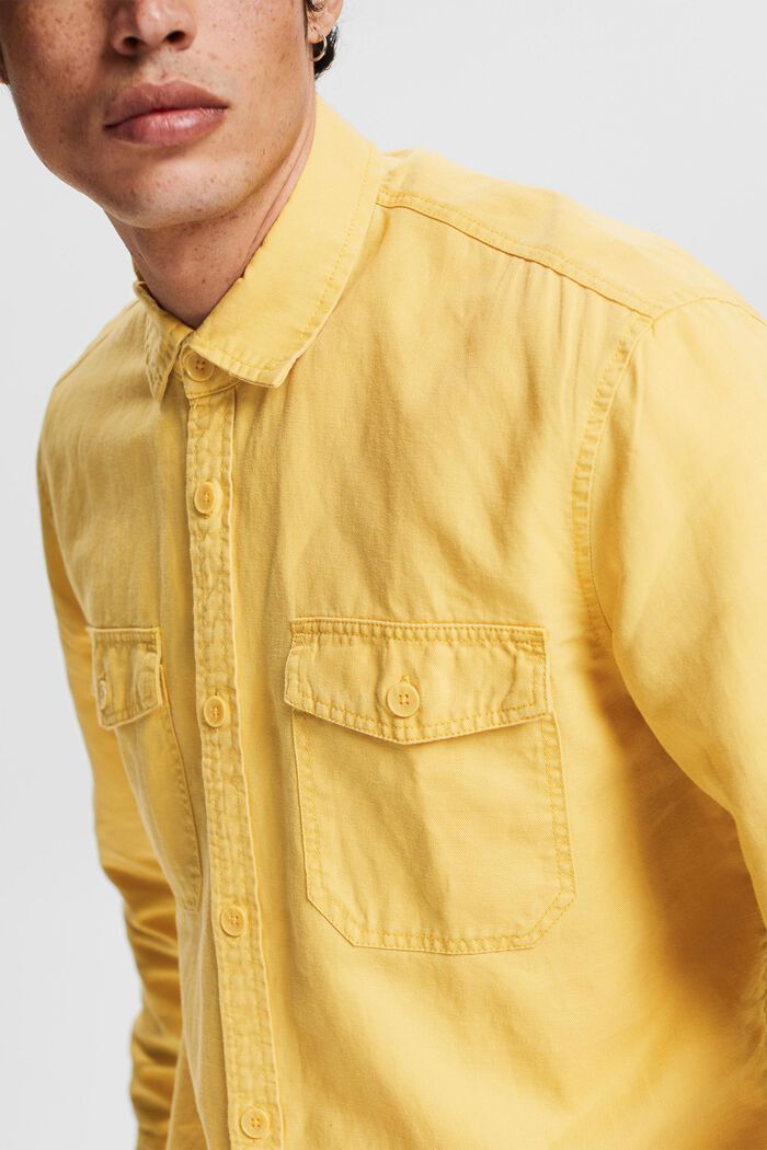 Aus Leinen-Mix: Oversize-Hemd