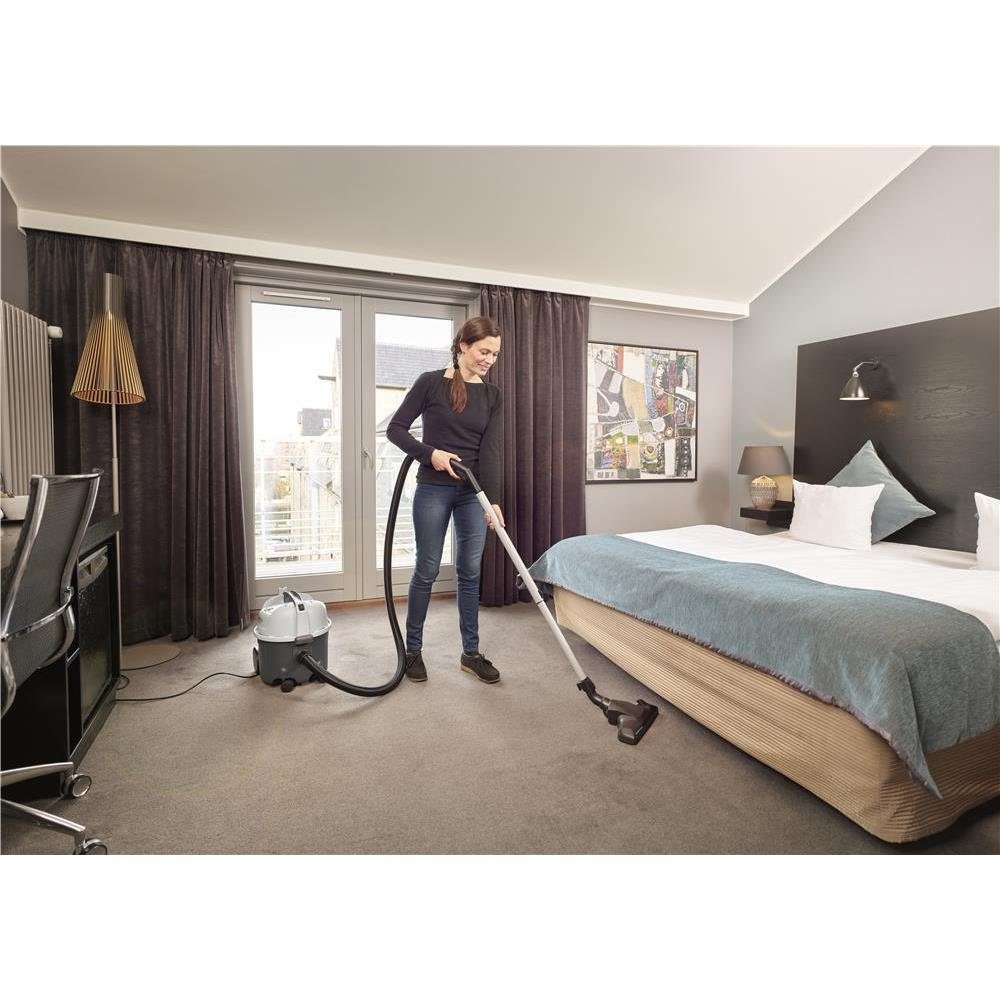 Nilfisk Bodenstaubsauger VP300 HEPA EU1 Gewerbesauger 41600870, Gewerbestaubsauger, Staubsauger, Sauger, Trockensauger, Hotelstaubsauger, für Gewerbe, Hotel, Schule, Büro, HEPA H13 Filter, Sehr niedriger Geräuschpegel, 10 Liter Staubbehälter, 15 m la