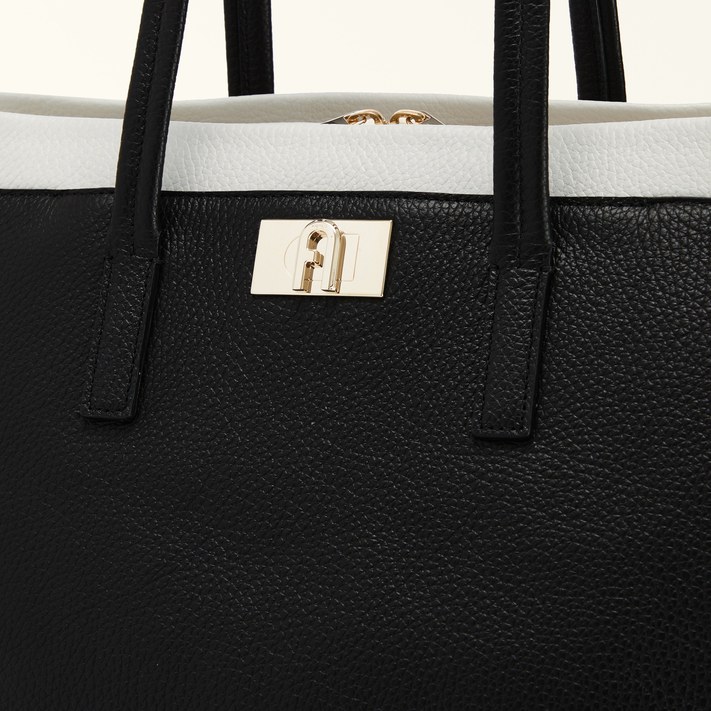 Furla 1927