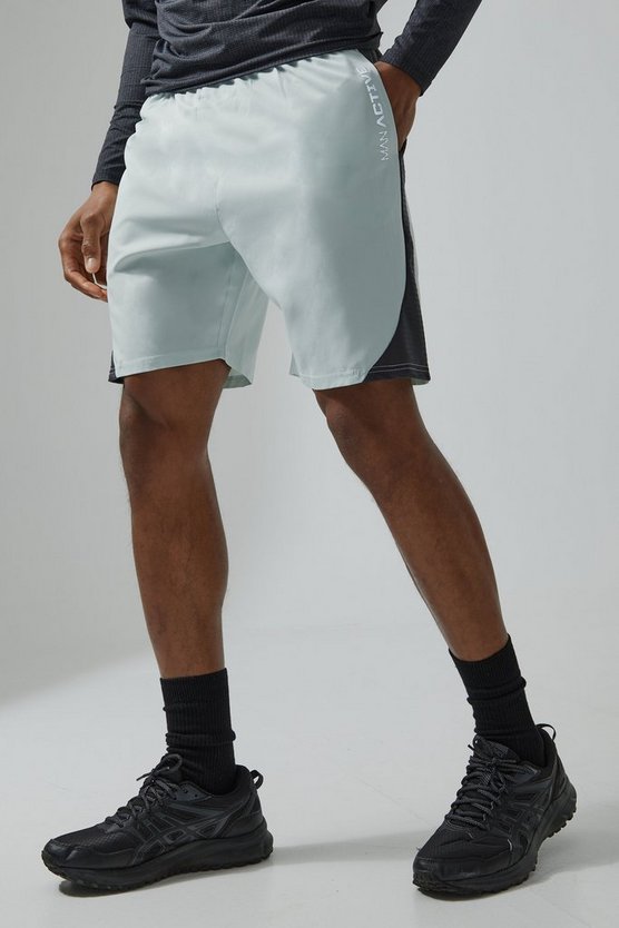Man Active strukturierte 7 Inch Shorts aus Mesh