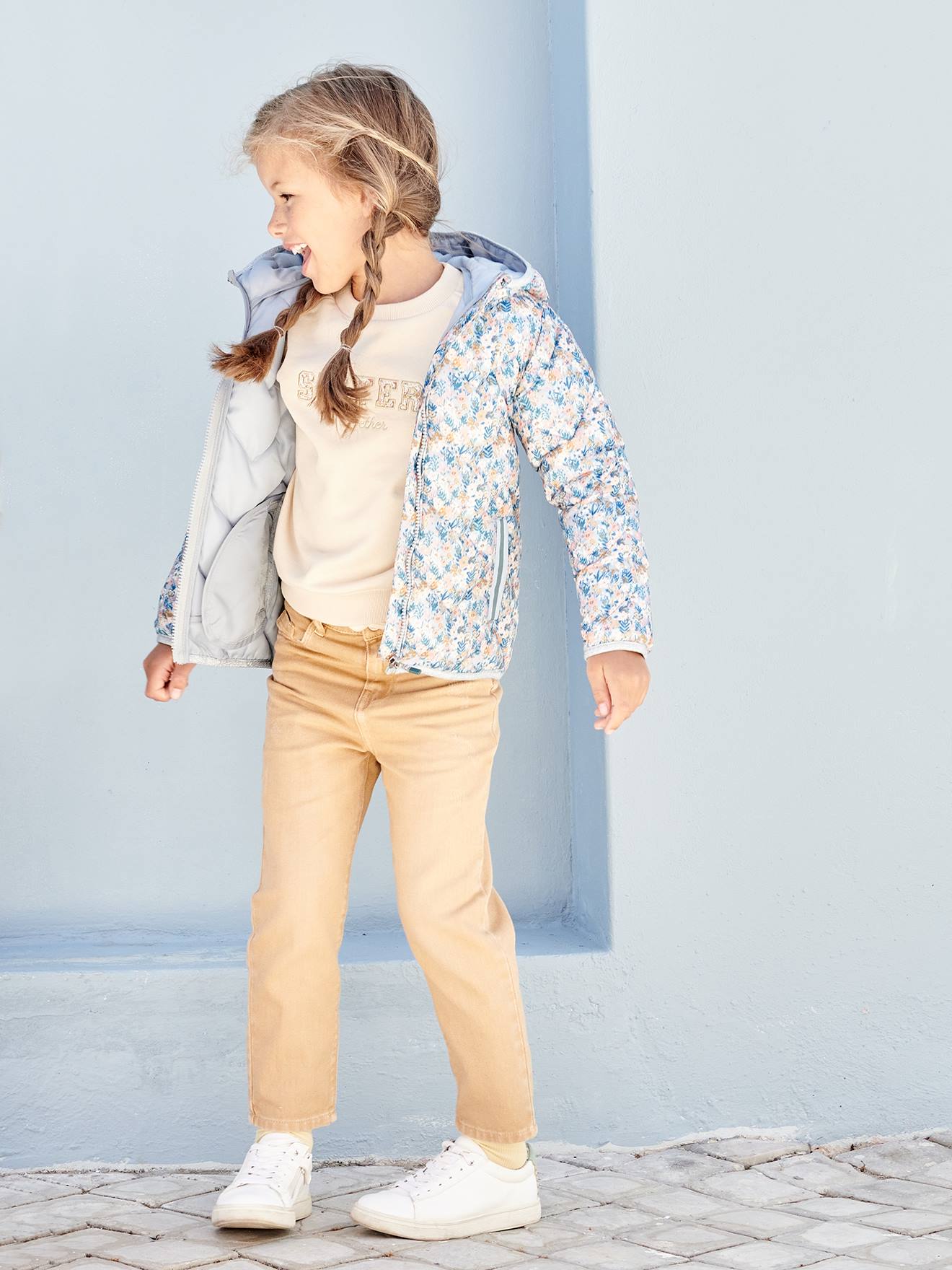 Doudoune légère à capuche fille motifs imprimés bleu clair imprime
