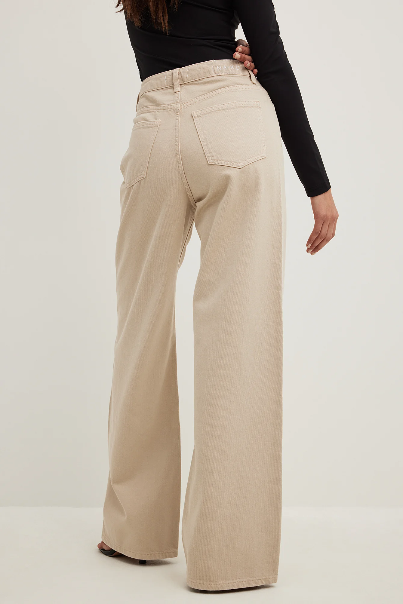Weite Jeans mit hoher Taille