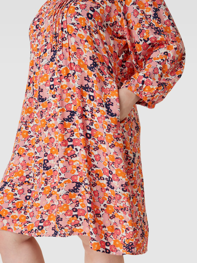 PLUS SIZE Knielanges Tunikakleid aus Viskose Modell 'Merla' in pink