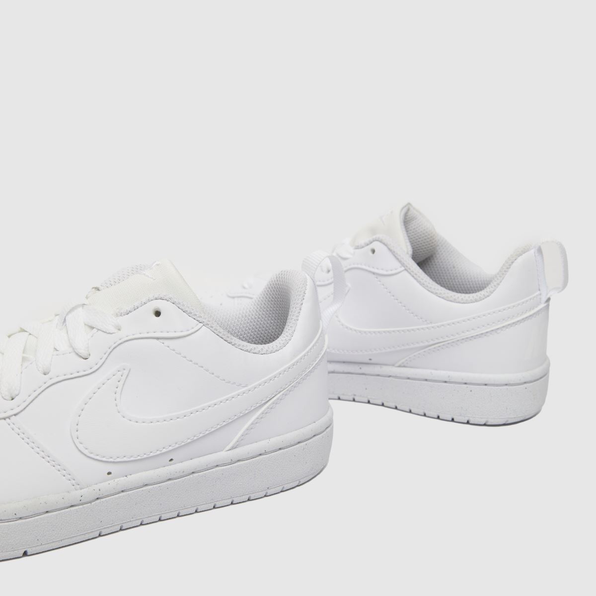 Nike vita Court Borough låga Recraft ungdomsskor