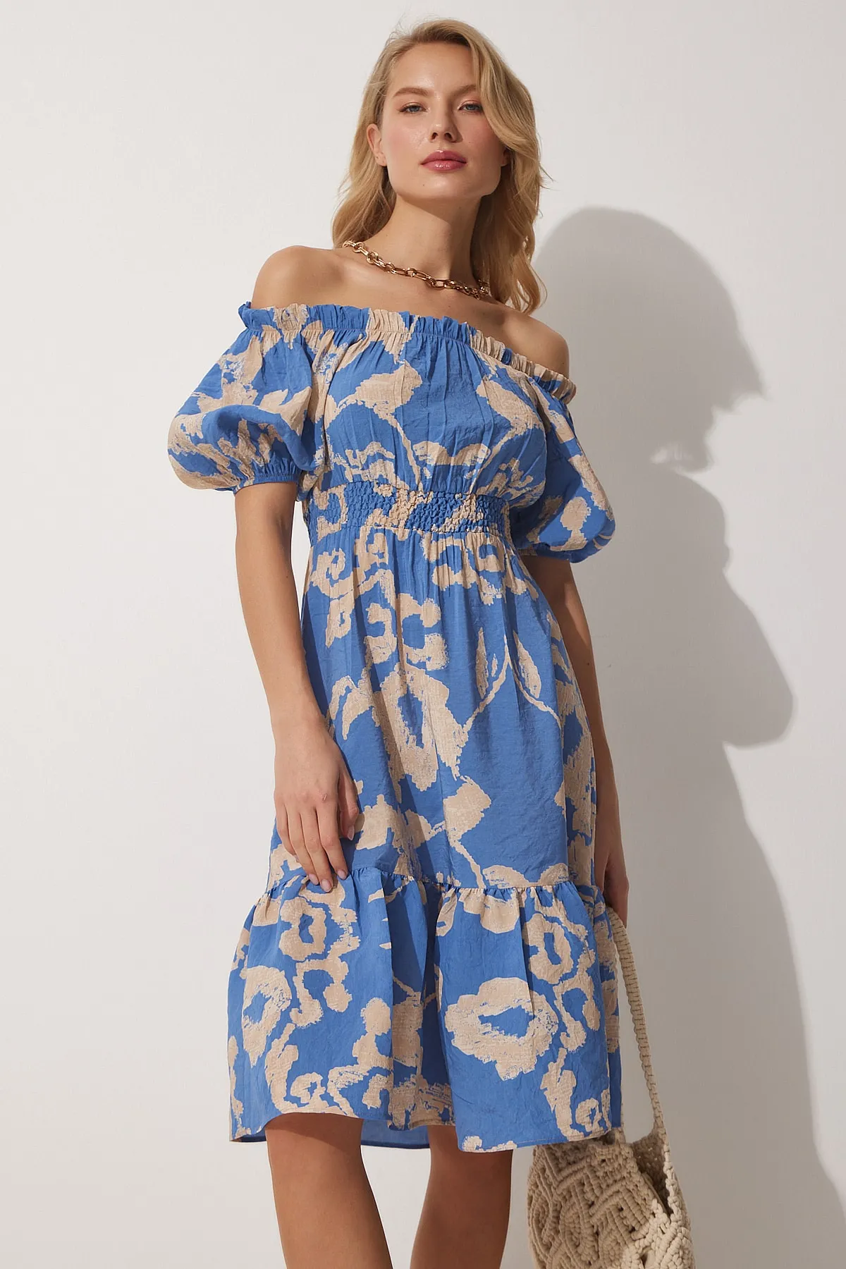 Happiness İstanbul  Blaues Sommerkleid aus Leinen und Viskose mit Carmenkragen für Damen MX00084