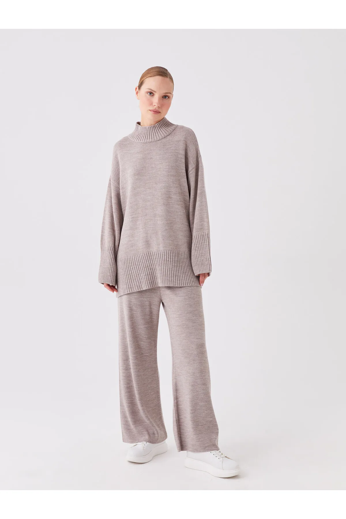 LC Waikiki  Gerade Damen-Strickhose mit weitem Bein und elastischem Bund