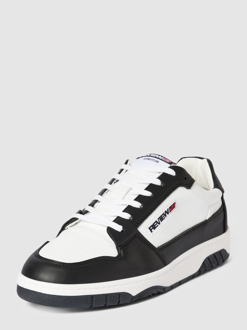 Sneaker mit Kontrastbesatz in schwarz