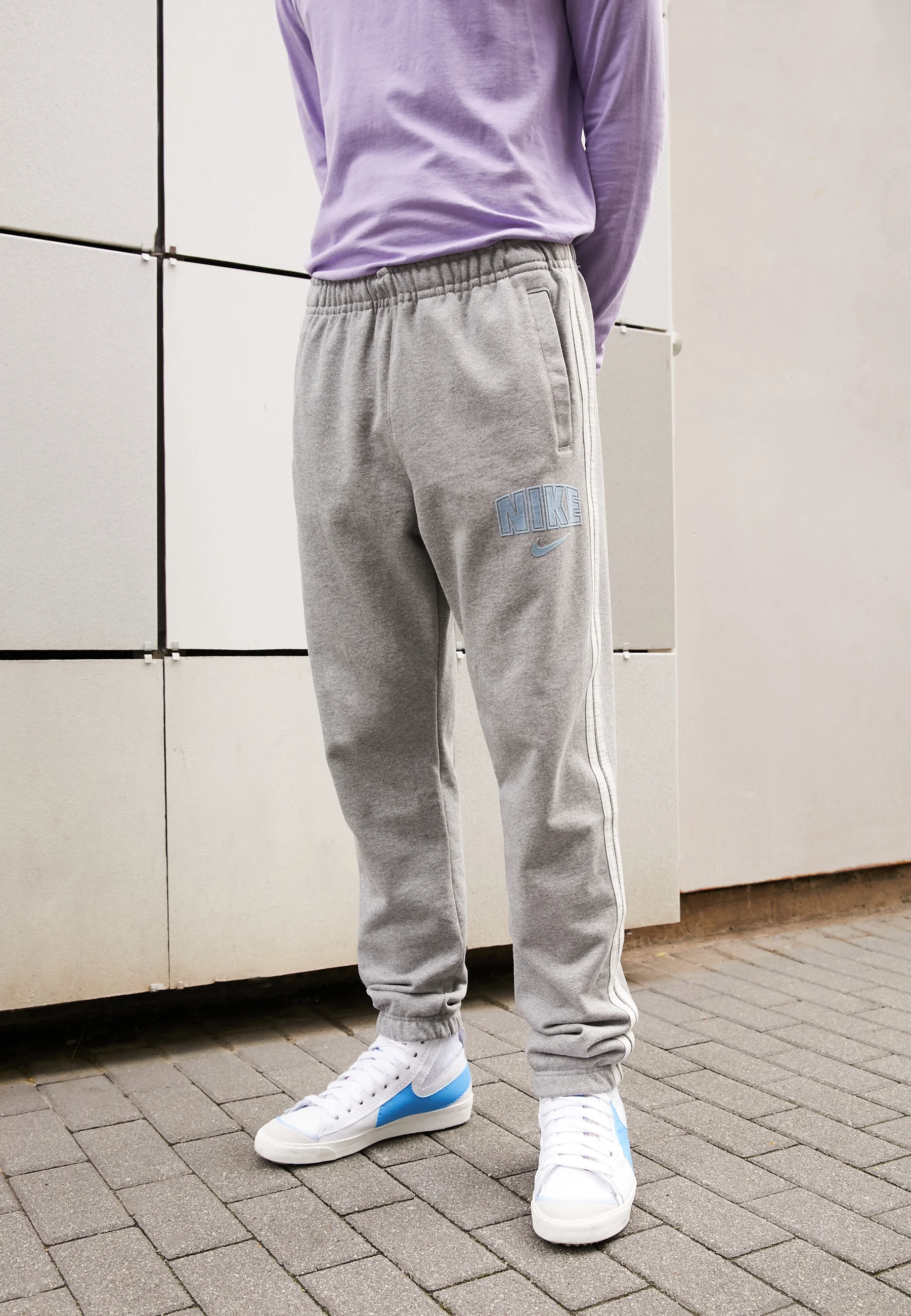 Nike Sportswear RETRO PANT - Pantalones deportivos