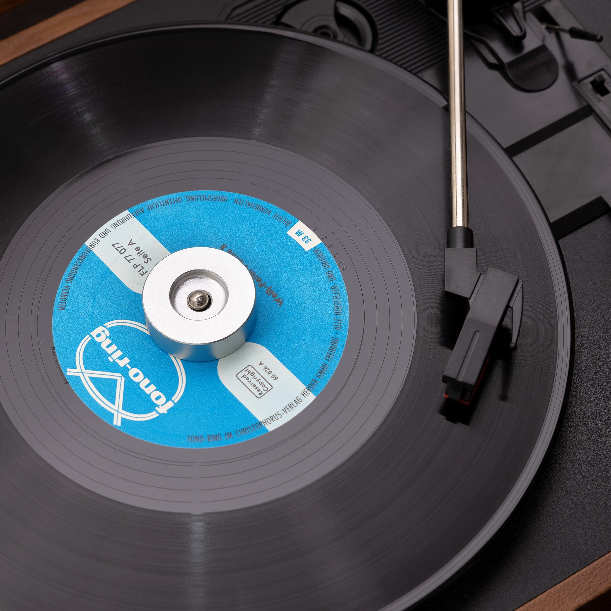 kwmobile Aluminium-Adapter für 7 Schallplatten mit großem Mittelloch