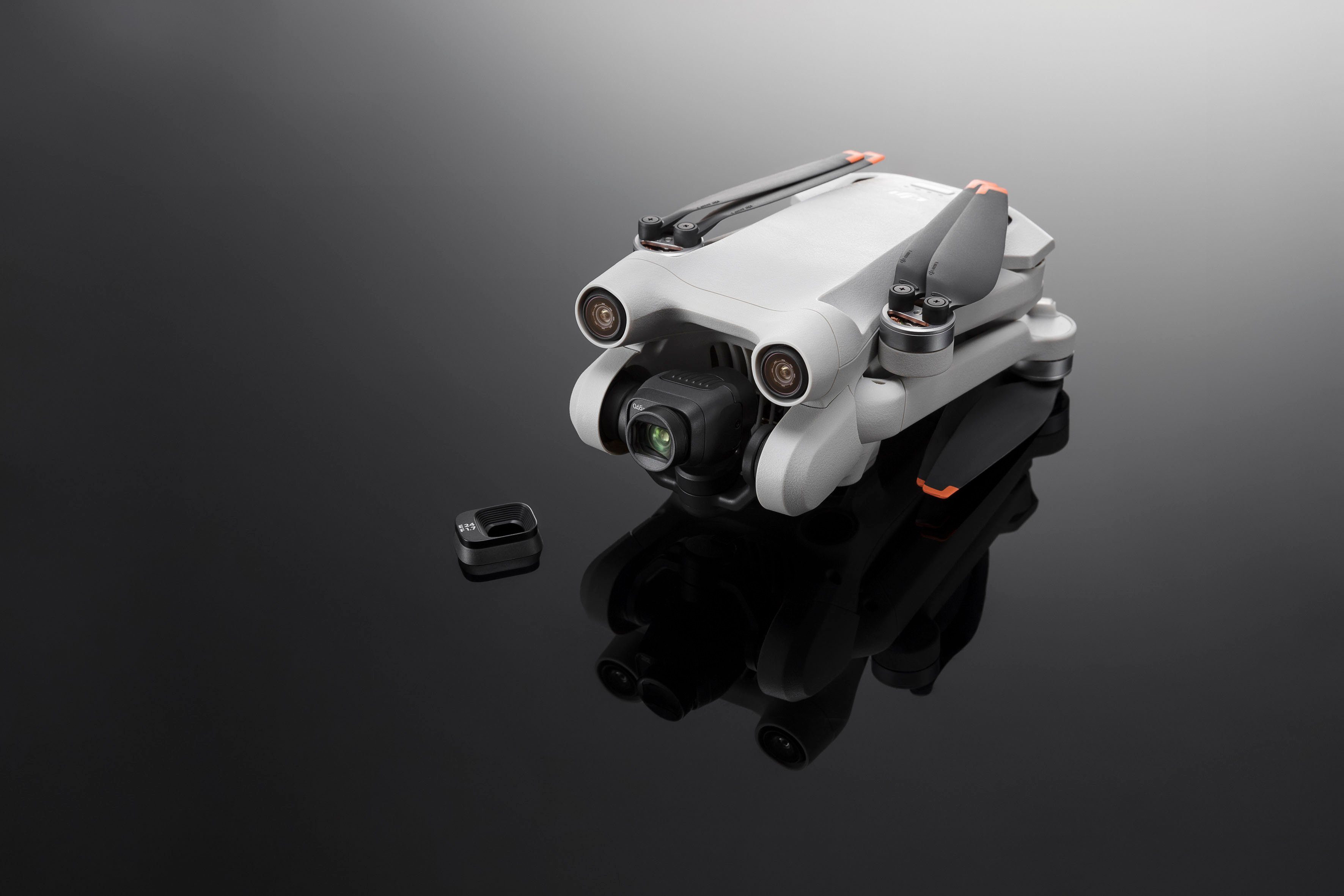 DJI DJI Mini 3 Pro (DJI RC-N1) Drohne (1080p Full HD, Mini 3 Pro Fly More Kit unter Art. 97085663 bestellbar)