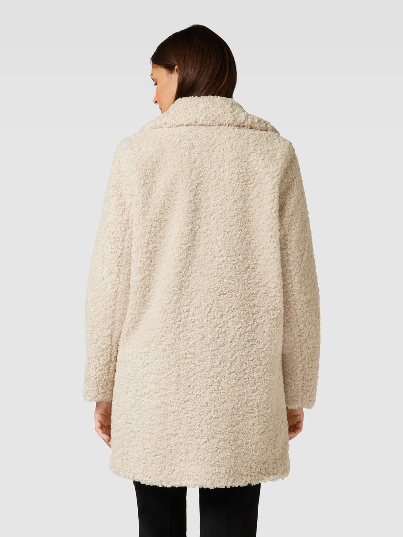 Mantel aus Teddyfell Modell 'KYLIE' in offwhite