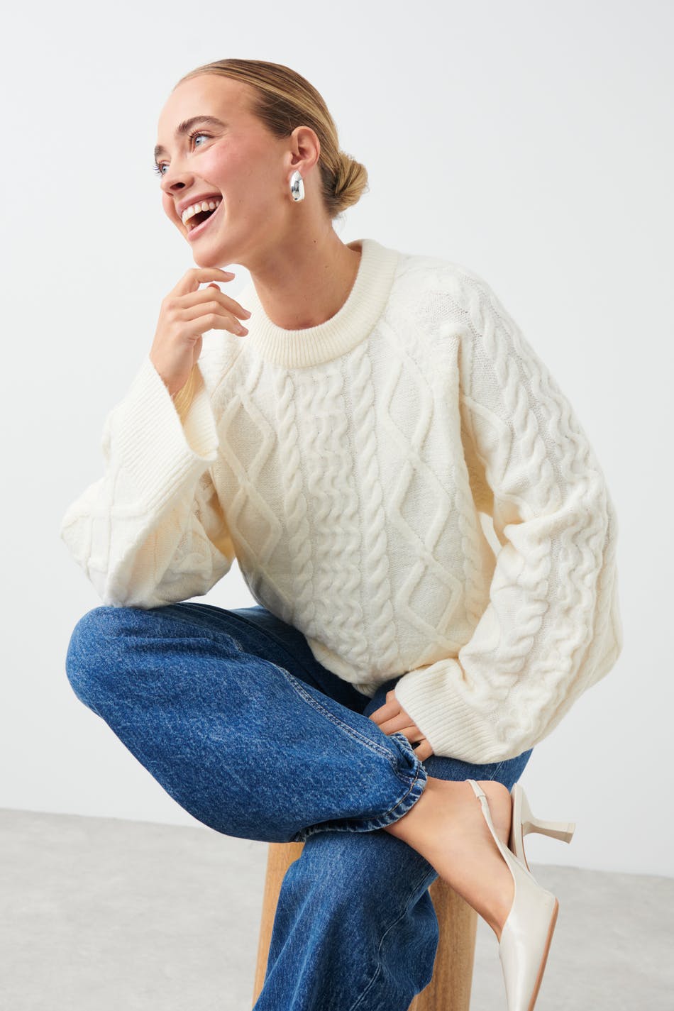 Cabel knitted sweater
