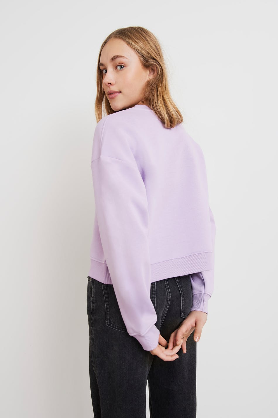 S basic sweater