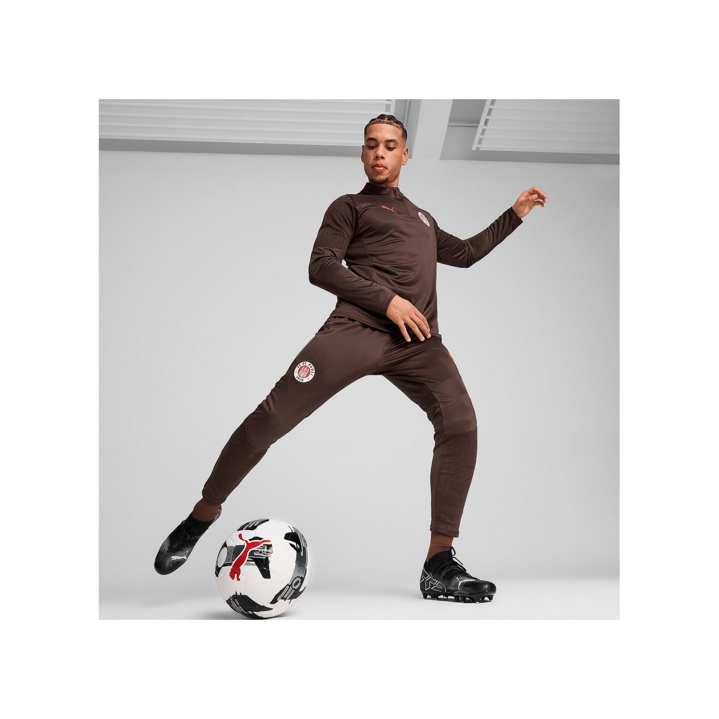 PUMA FC St. Pauli Trainingshose Braun F05