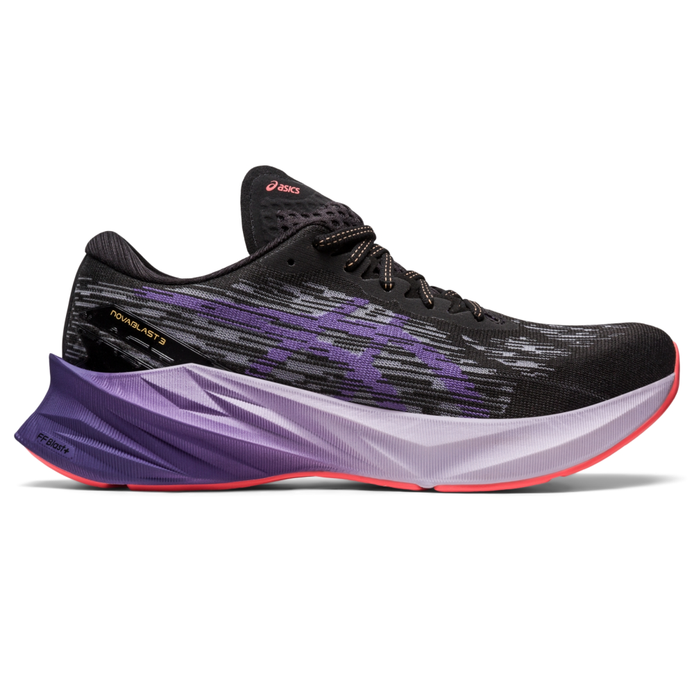 Asics Novablast 3 1012B288-003 / schwarz