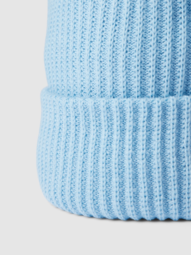 Beanie mit breitem Umschlag in hellblau meliert