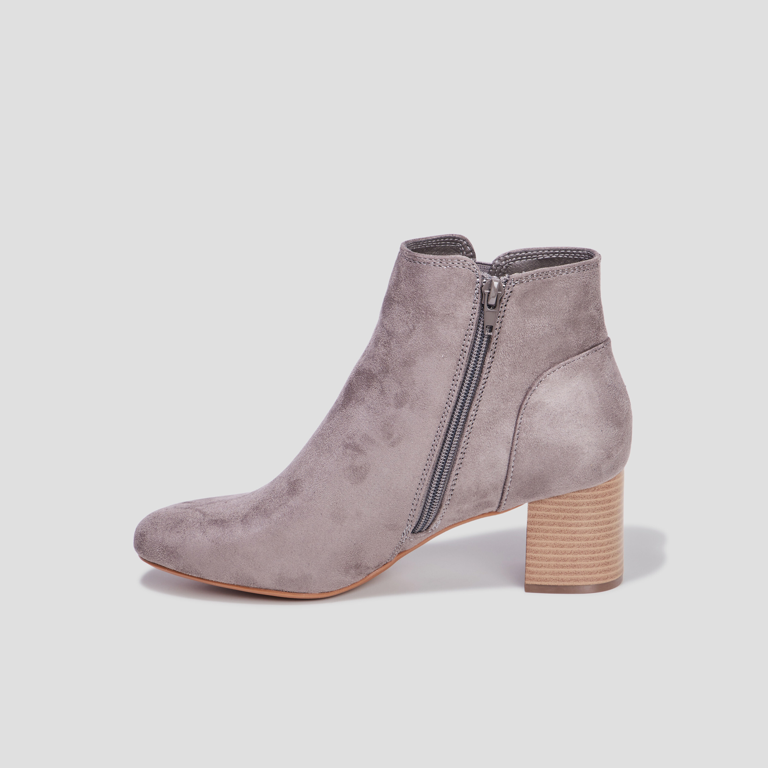 Bottines suédines à talons gris femme | La Halle
