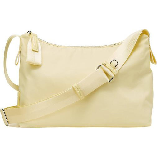 Marc O'Polo Crossbody Bag aus recycelter Qualität