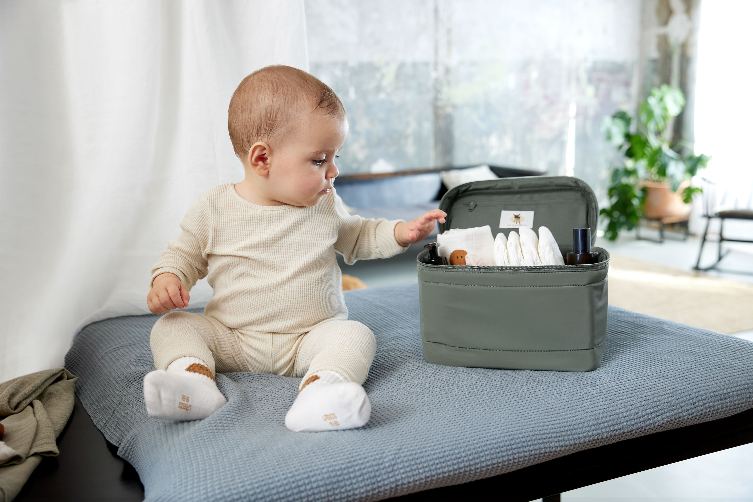 Wickeltisch Organizer, Oliv