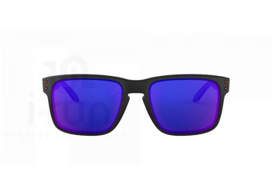 Oakley Holbrook