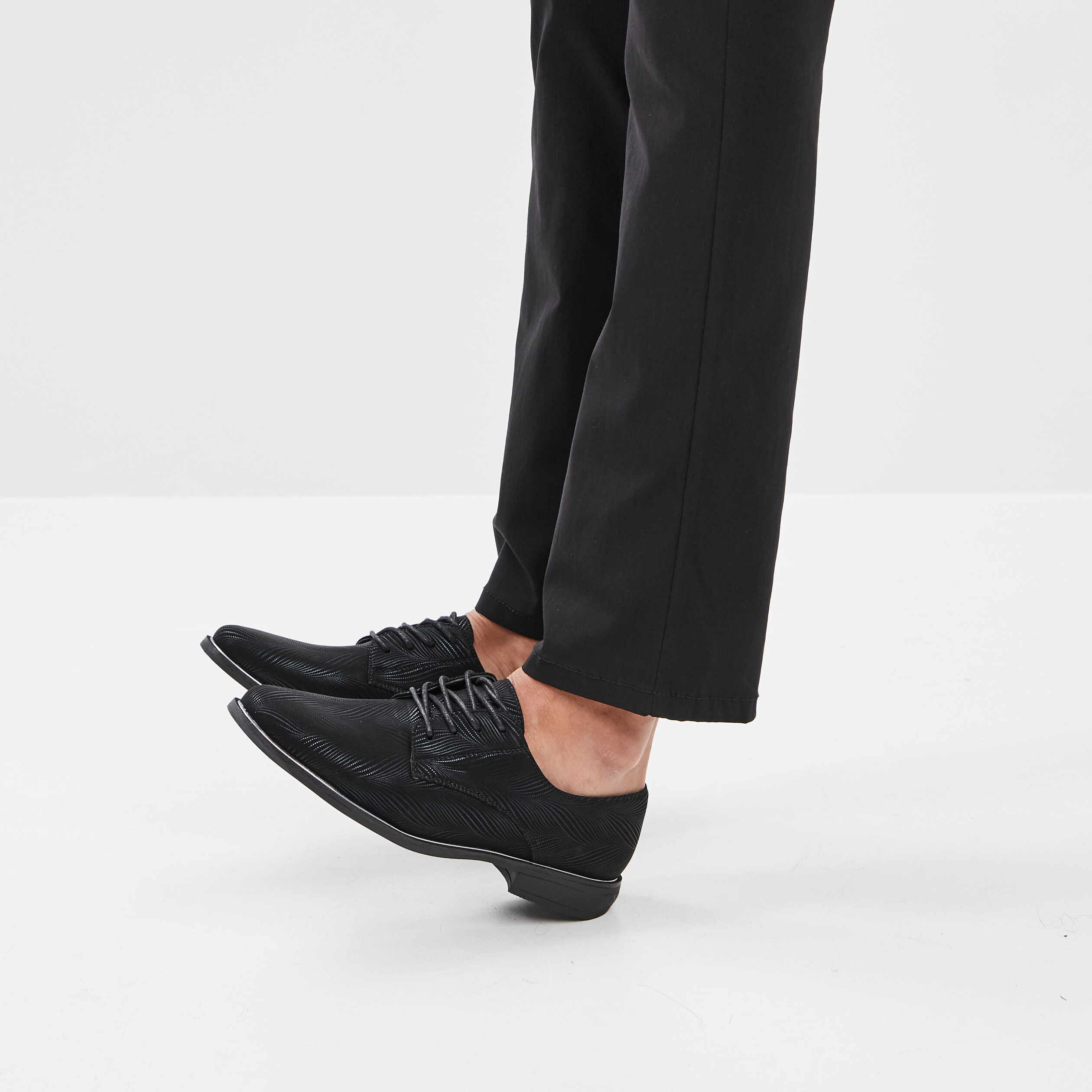 Derbies à lacets noir femme | La Halle