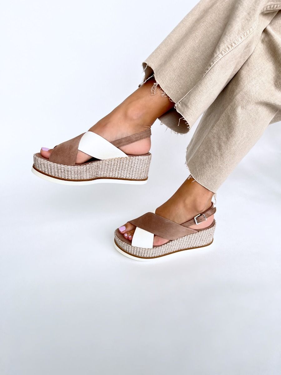Très jolie  2153 - Taupe crème