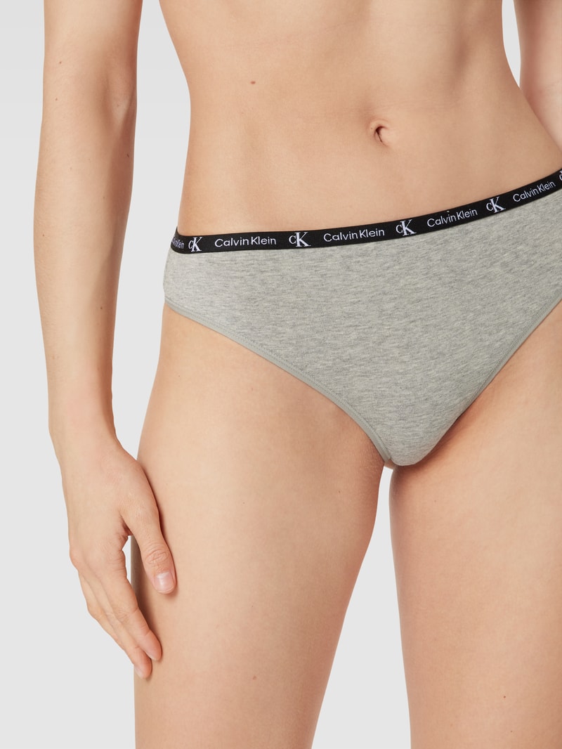 String im unifarbenen Design Modell 'MODERN THONG' im 2er-Pack in schwarz