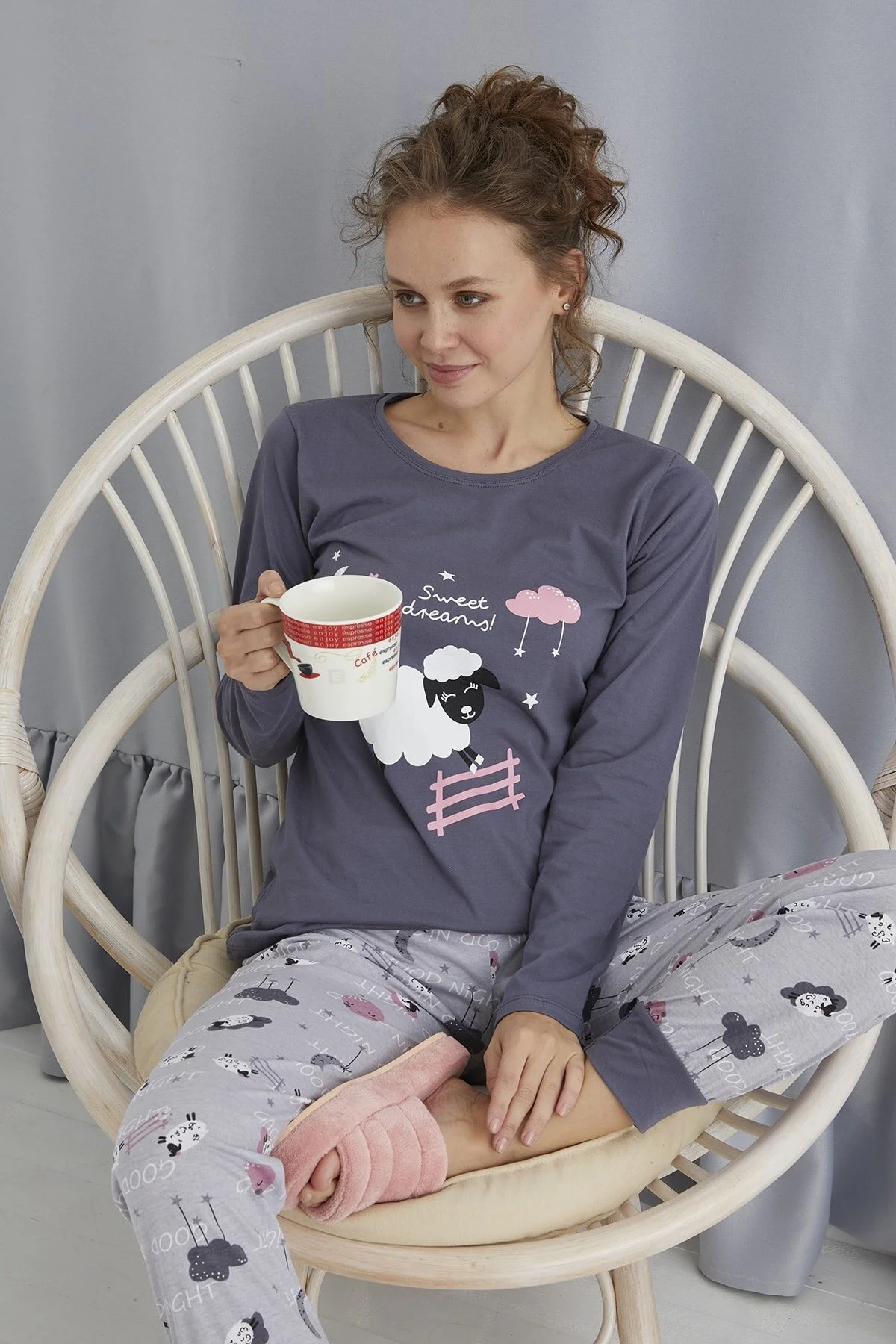 STRAWBERRY  LANGÄRMELIGES PYJAMA-SET AUS BAUMWOLLE