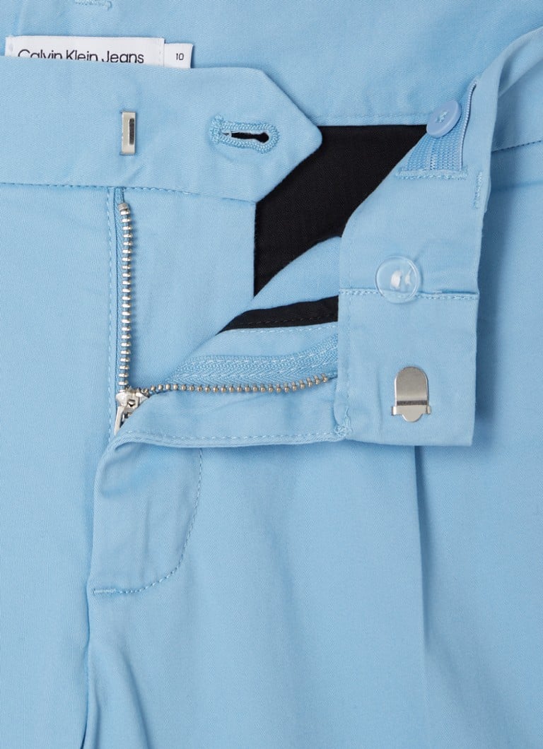 Pantaloni scurți chino cu croială dreaptă și buzunare laterale Calvin Klein Ceremony