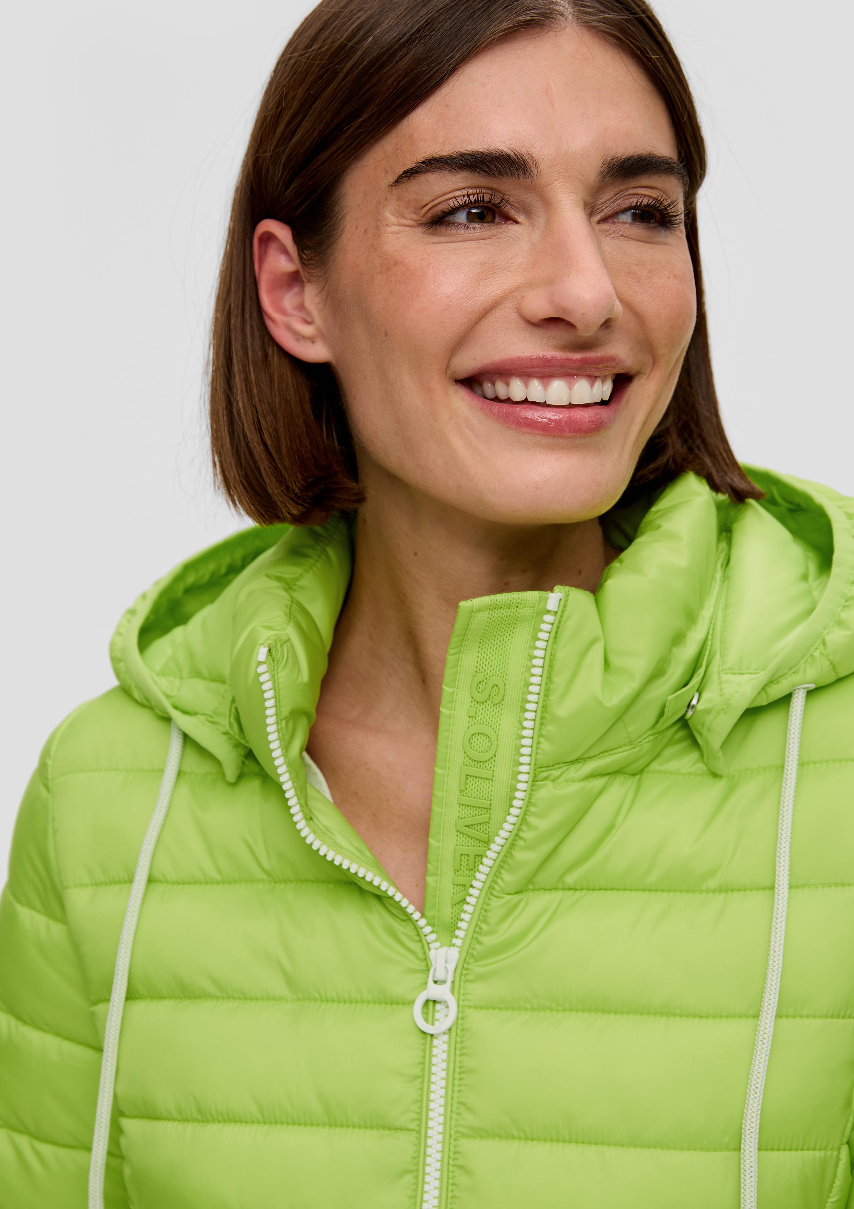 Leichte Steppjacke mit abnehmbarer Kapuze  2141878-7423