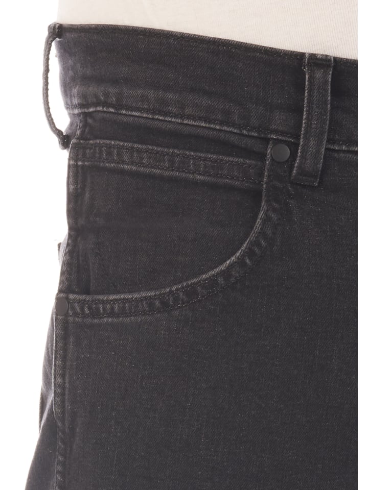 Wrangler Jeans Jacksville bootcut in Schwarz günstig kaufen