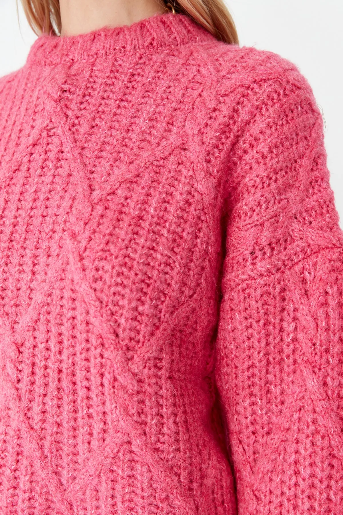 Trendyol Collection  Fuchsia Weicher Strukturierter Strickpullover mit weiter Passform TWOAW23KZ01373