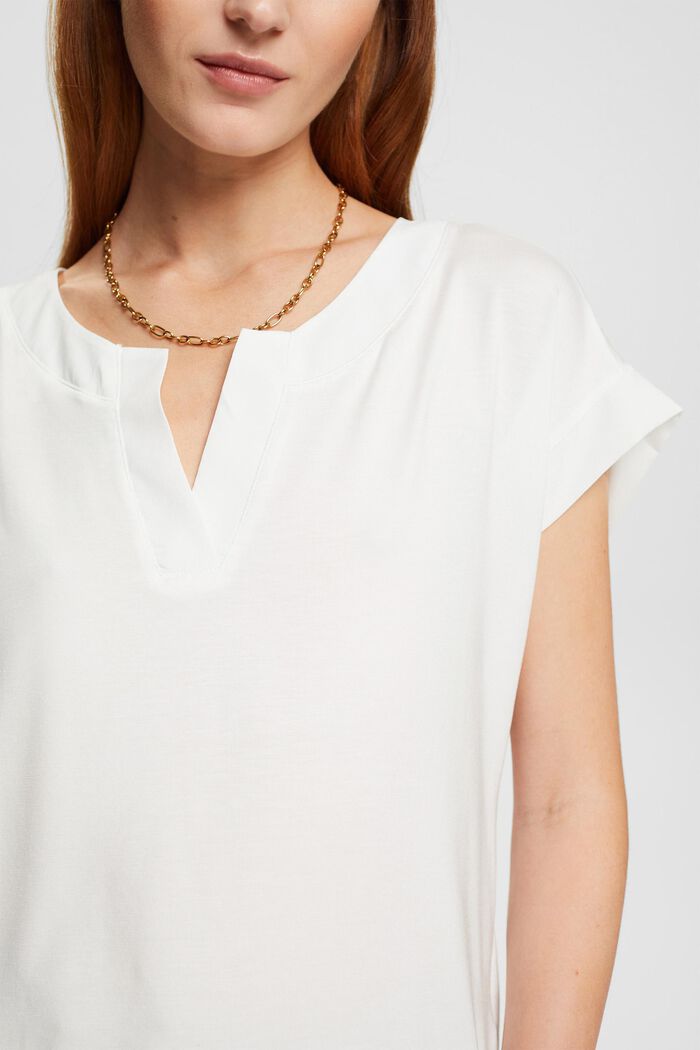 T-Shirt mit V-Ausschnitt, TENCEL™