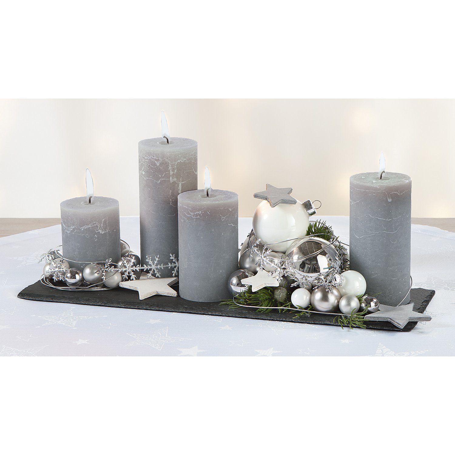 Weihnachtskugeln aus Glas, weiß, silber, 6 cm Ø, 12 Stück