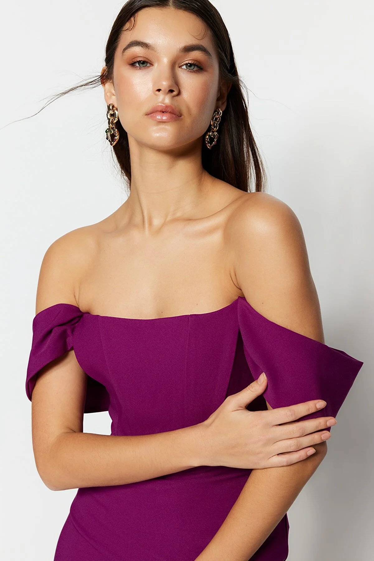 Trendyol Collection  Lila, figurbetontes, gewebtes Korsett, detailliertes, elegantes Abendkleid TPRSS22EL00097