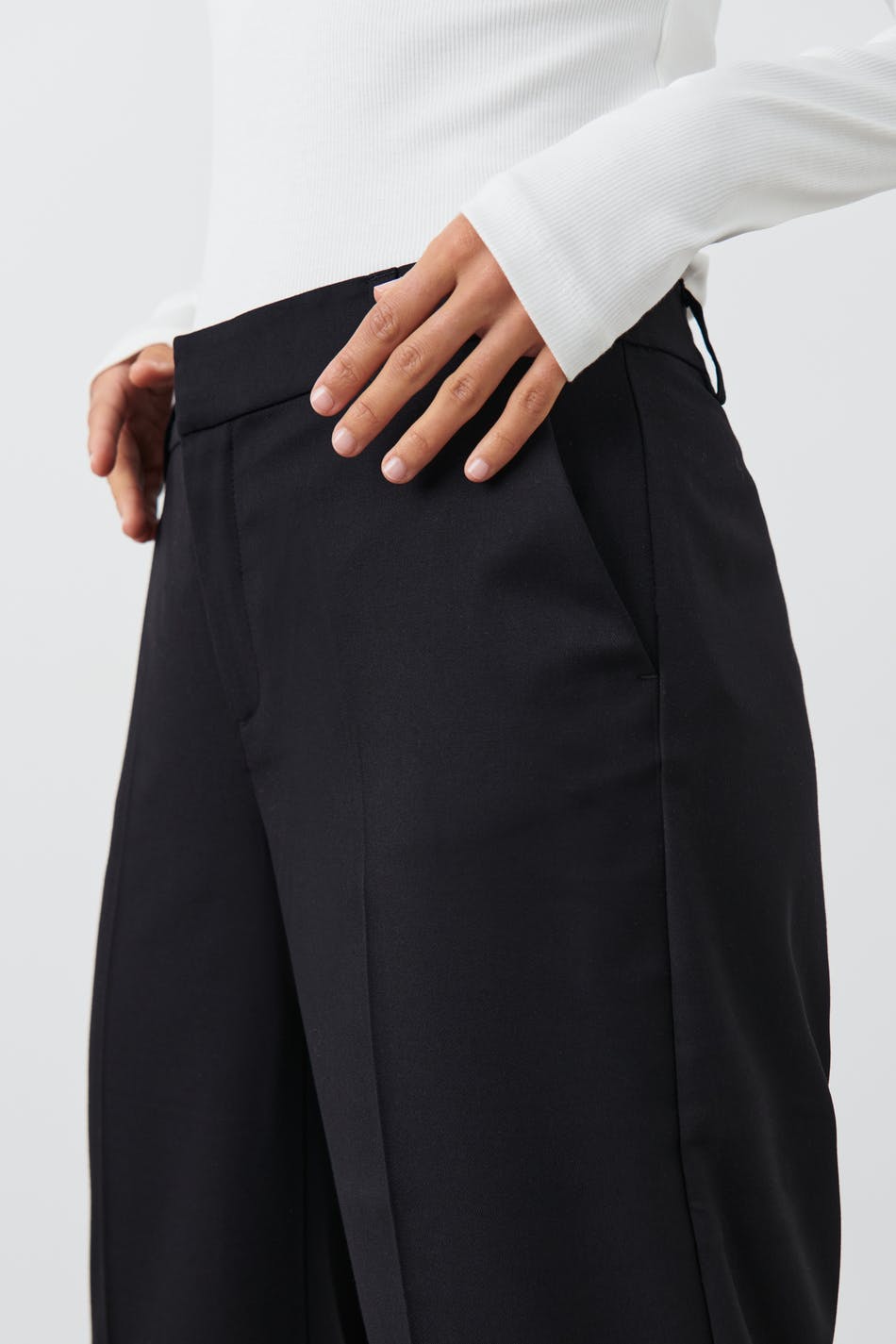 Low waist suit trousers