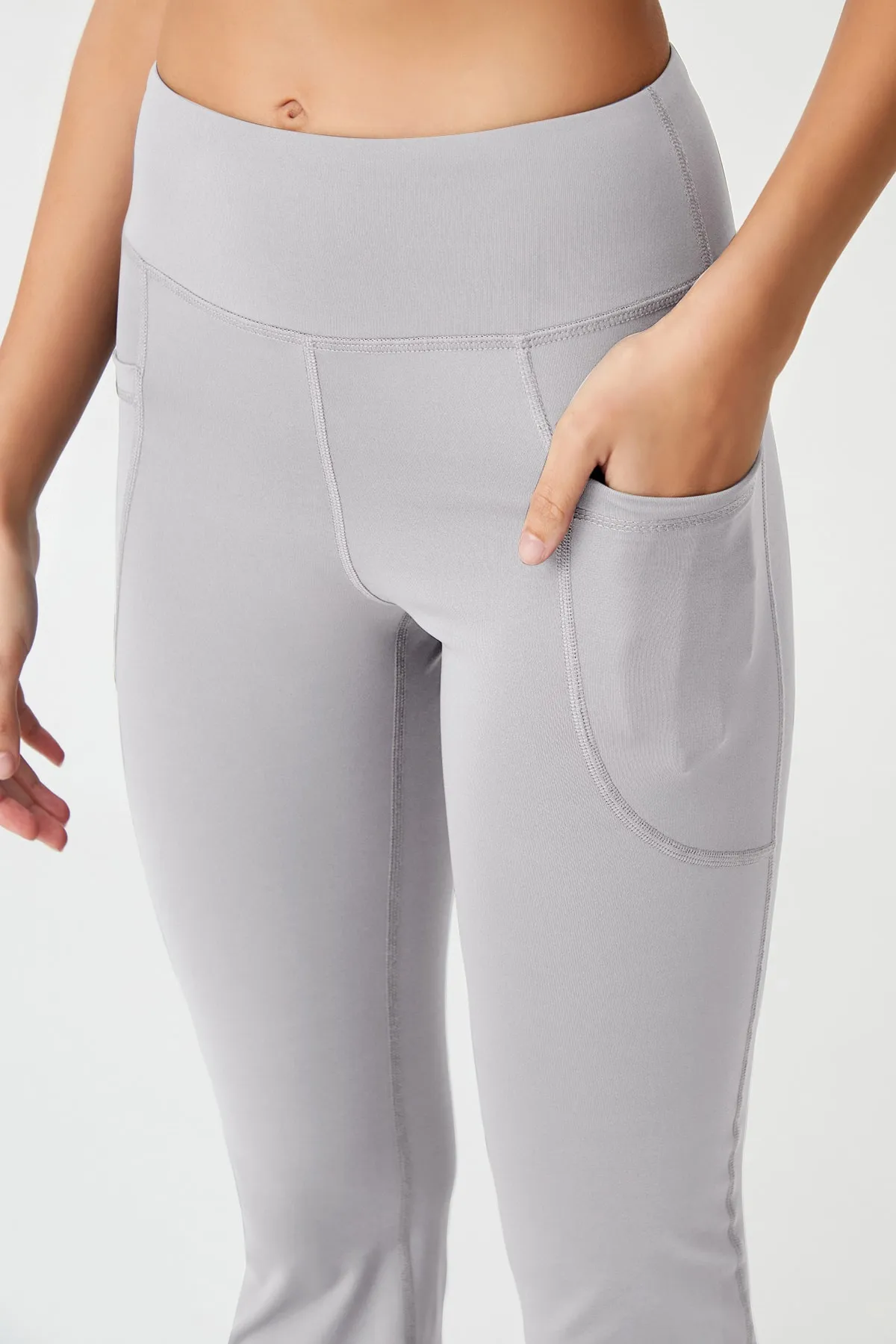 LOS OJOS  Glättende Bootcut-Strumpfhose mit ausgestelltem Bein und doppelter Tasche für Damen in Grau