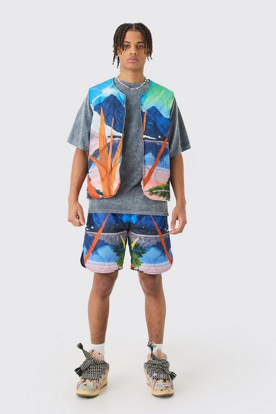 Gesteppte Weste und Shorts