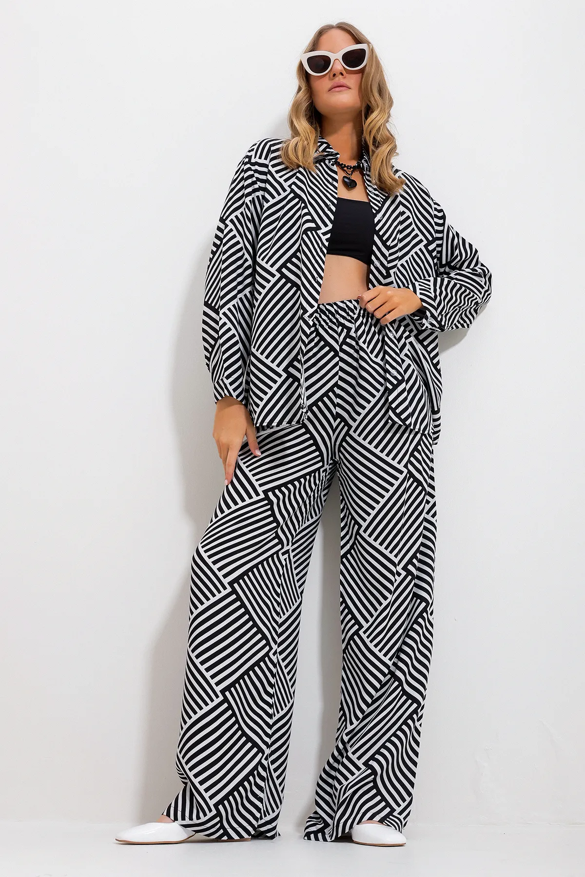Trend Alaçatı Stili  Zweiteiler - Schwarz - Regular Fit