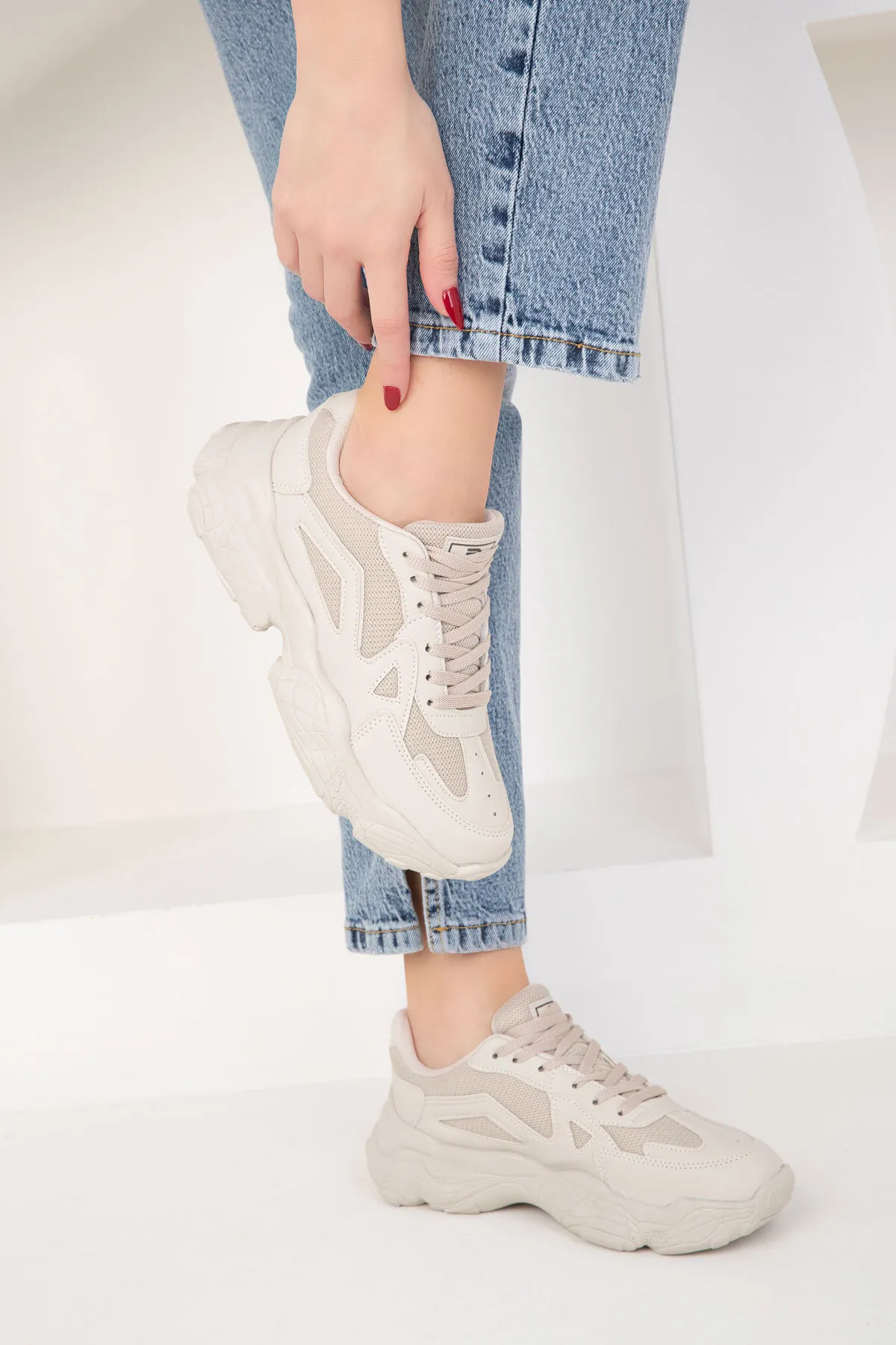 SOHO  Beige Damen Sneakers 18148