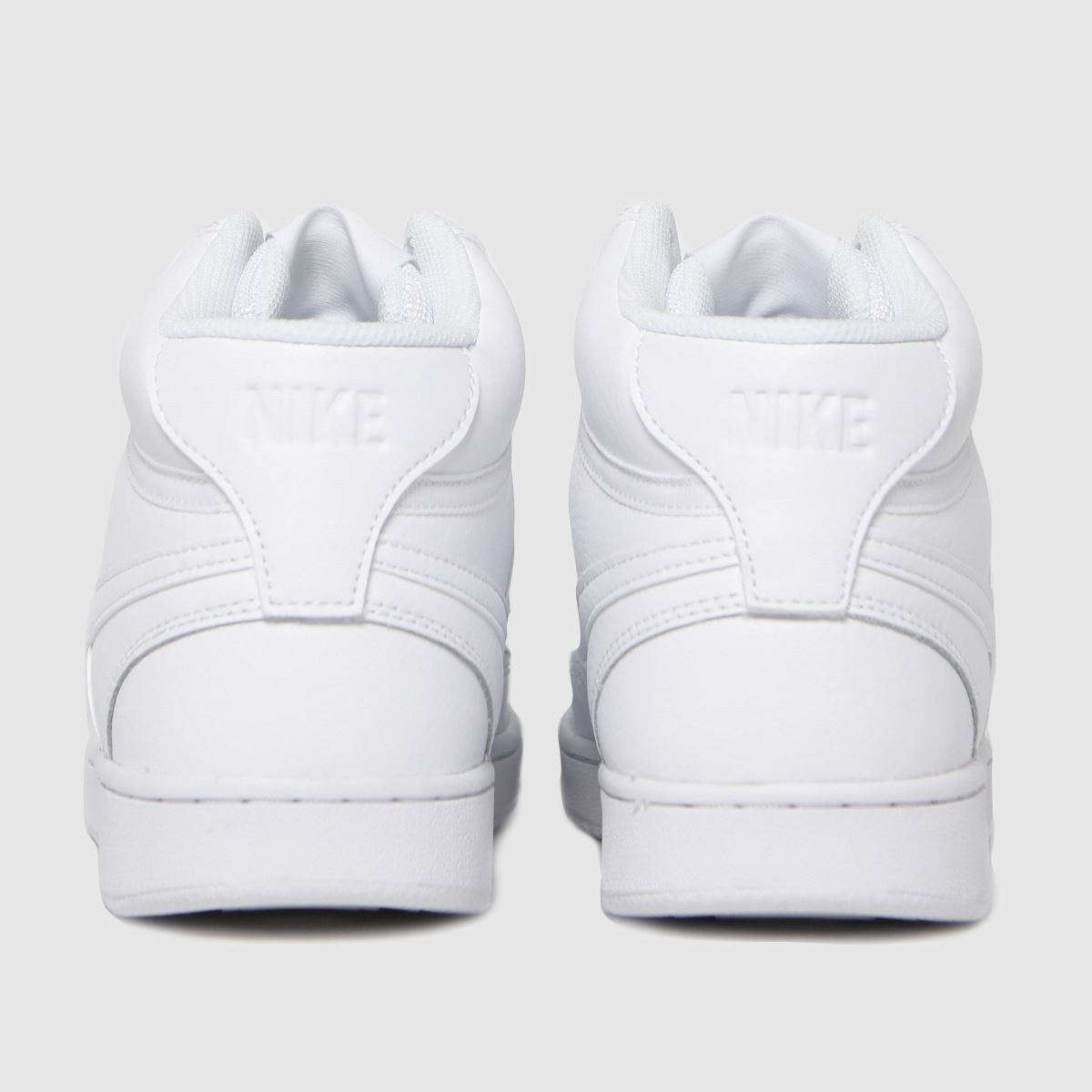 Bílé tenisky Nike Court Vision Mid