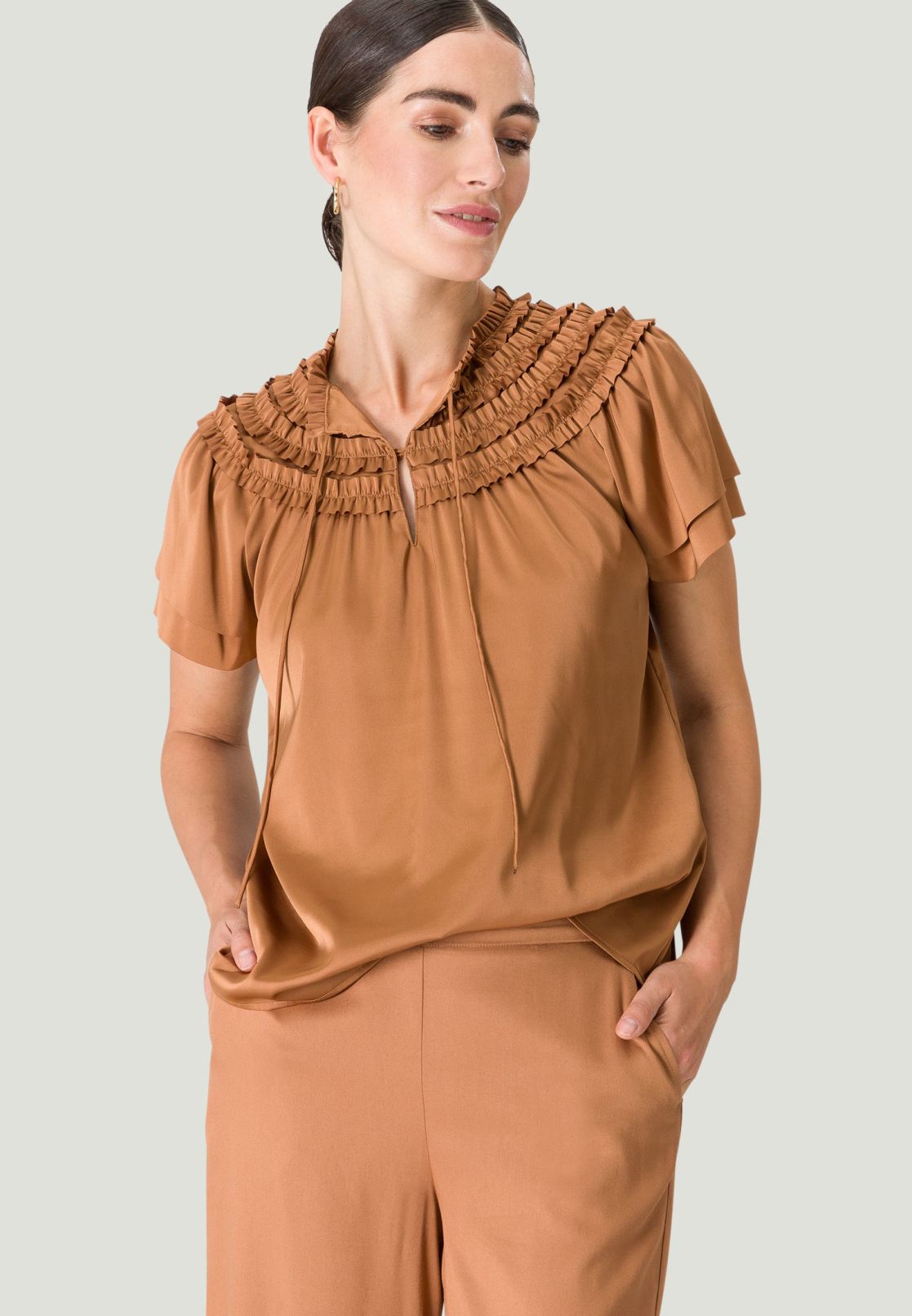 Bluse mit Rüschen