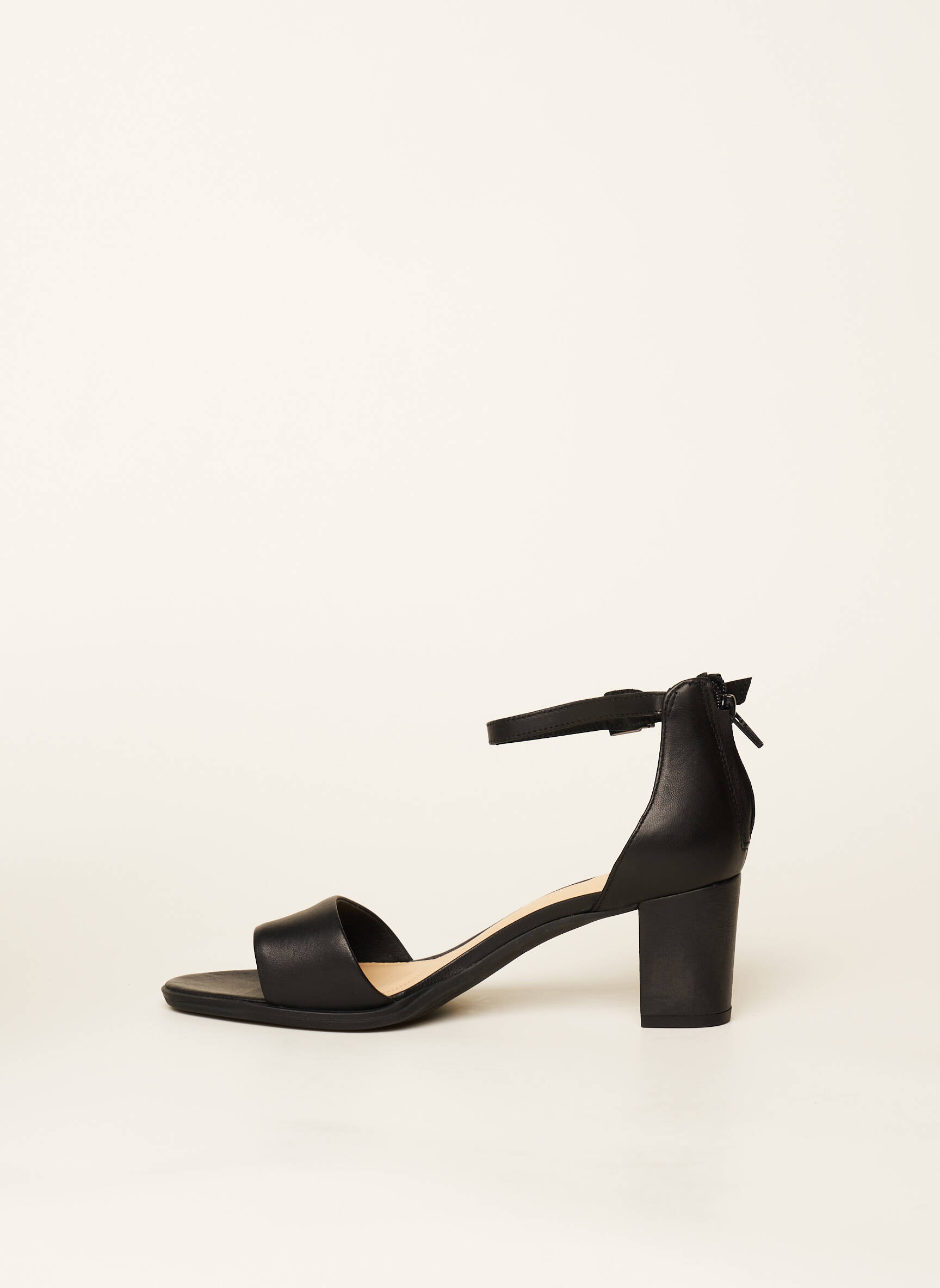 Clarks Sandales Nu Pieds Femme couleur noir